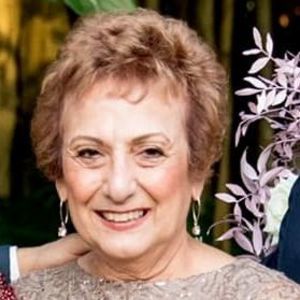 Meet your Posher, Vicky